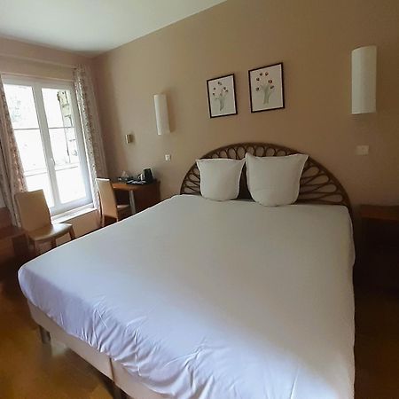 Hostellerie Du Lys Lamorlaye エクステリア 写真