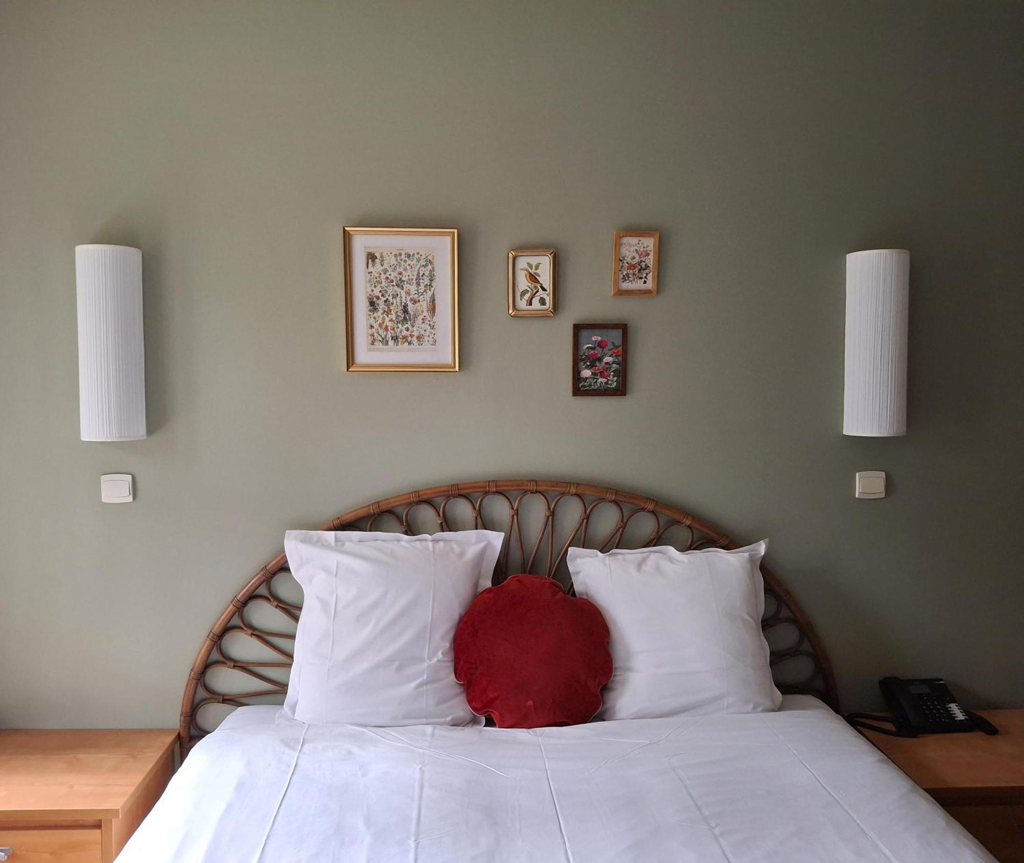 Hostellerie Du Lys Lamorlaye エクステリア 写真